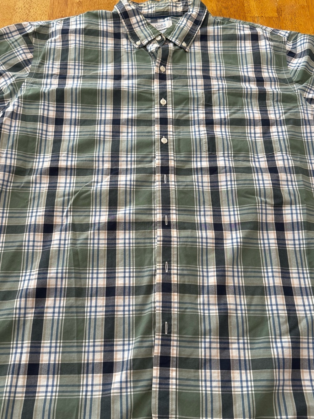 croft & barrow Green, Brown, white Plaid Button-Down Shirt.